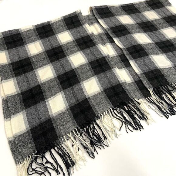 SOFT SURROUNDINGS Shrug - Picture 3 of 7